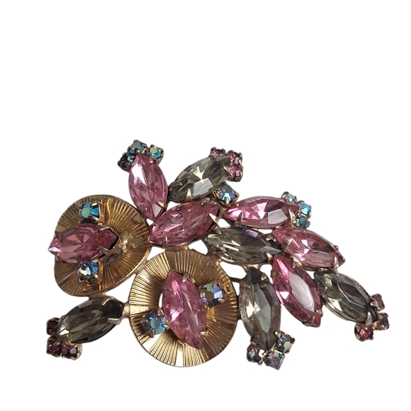 Vintage HOBE Pink Smokey Grey & Blue AB Rhinestone Gold Tone Brooches 2.25"... - Picture 3 of 7